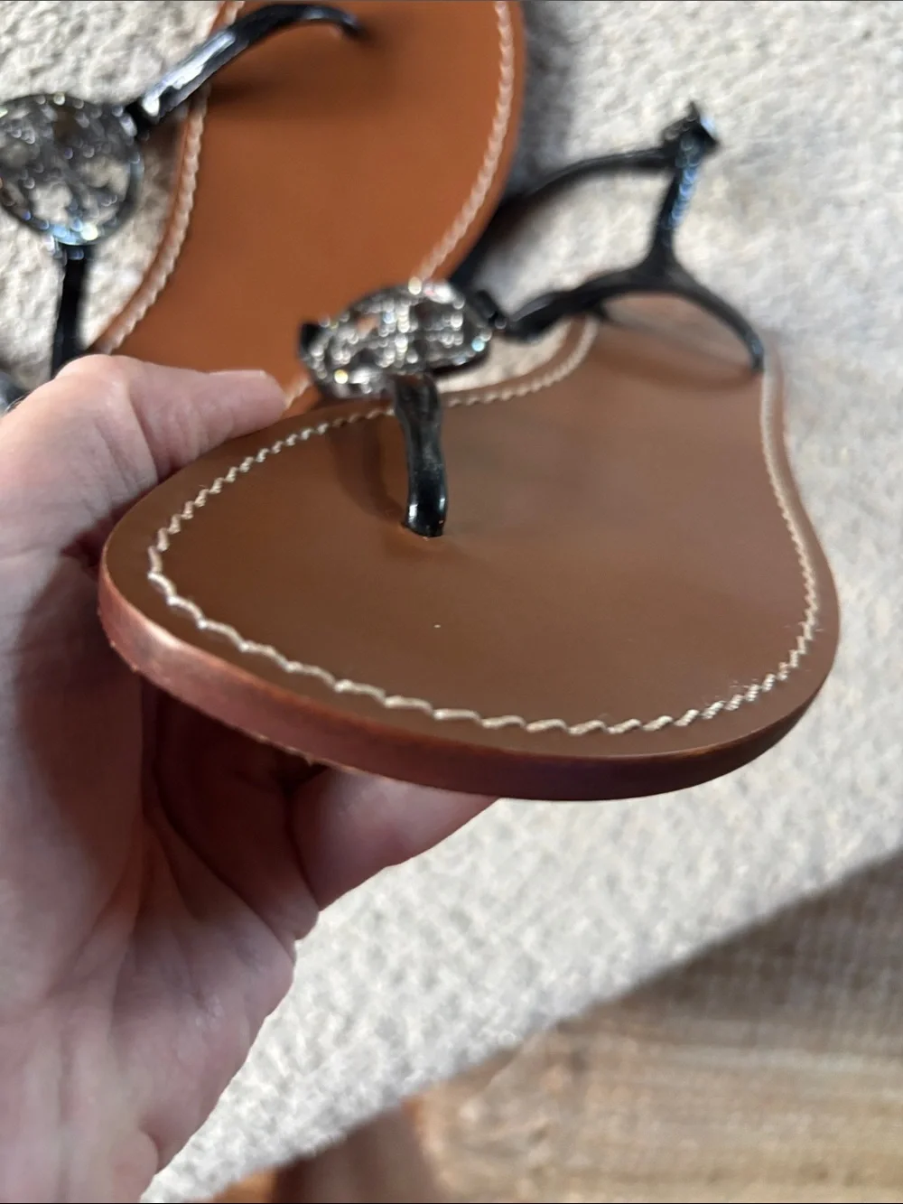 Tory Burch Black Patent Miller Thong Sandals with Brown Leather Footbed